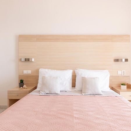 Albatross Apartments By Konnect, Ipsos Corfu ภายนอก รูปภาพ